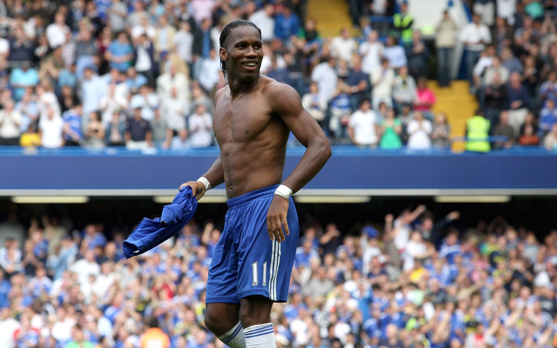 当公牛铁蹄遇上篮网狂潮,爱德华兹如何用纪录撕裂旧秩序