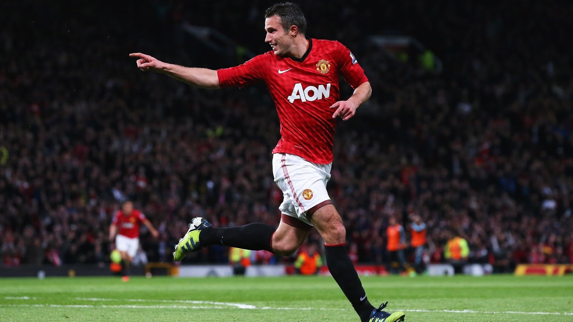 当雄鹿铁蹄踏过浙江，霍勒迪在世界杯的暗影中悄然拔剑